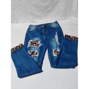 Stylish Blue Distressed Women Jeans